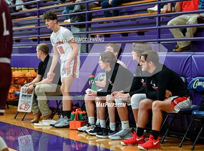Thumbnail 2 in Glen Rose vs Perryville (Fountain Lake Christmas Classsic) photogallery.