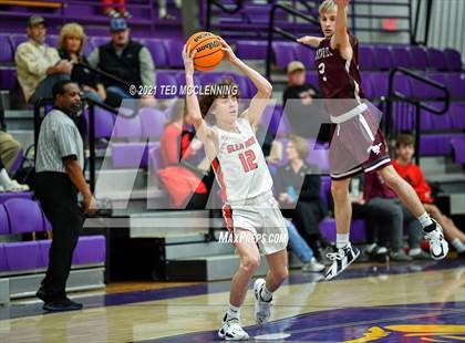 Thumbnail 2 in Glen Rose vs Perryville (Fountain Lake Christmas Classsic) photogallery.