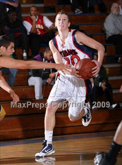 Thumbnail 3 in Canyon @ Tesoro (OC North-South Challenge) photogallery.