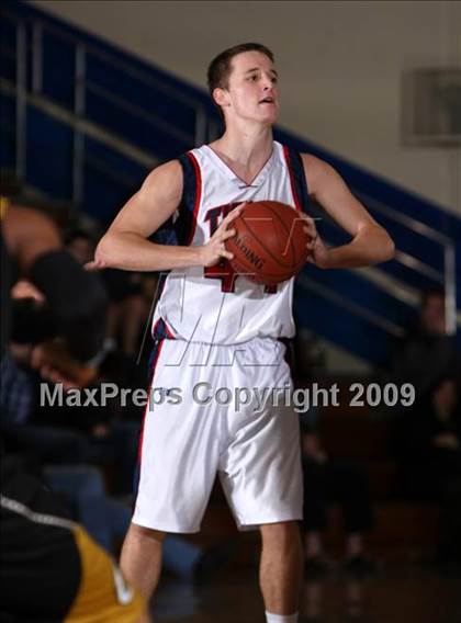 Thumbnail 1 in Canyon @ Tesoro (OC North-South Challenge) photogallery.