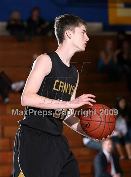 Thumbnail 2 in Canyon @ Tesoro (OC North-South Challenge) photogallery.