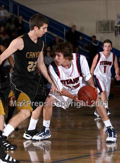 Thumbnail 3 in Canyon @ Tesoro (OC North-South Challenge) photogallery.