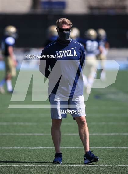 Thumbnail 2 in Notre Dame (SO) @ Loyola (Scrimmage) photogallery.