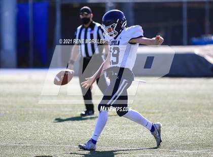 Thumbnail 3 in Notre Dame (SO) @ Loyola (Scrimmage) photogallery.