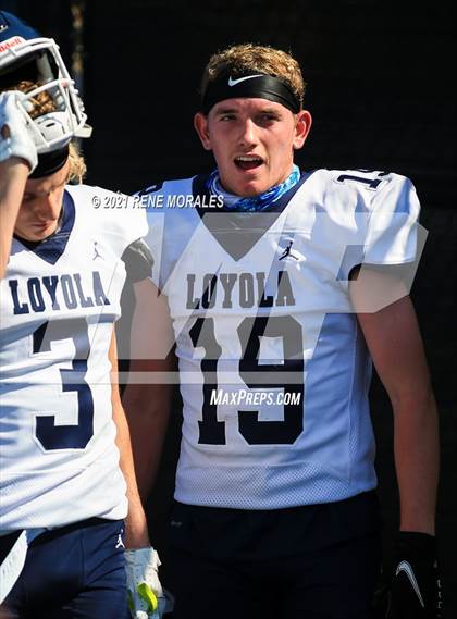 Thumbnail 2 in Notre Dame (SO) @ Loyola (Scrimmage) photogallery.
