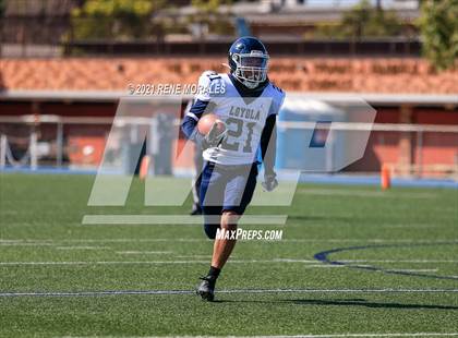 Thumbnail 1 in Notre Dame (SO) @ Loyola (Scrimmage) photogallery.