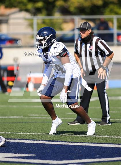 Thumbnail 3 in Notre Dame (SO) @ Loyola (Scrimmage) photogallery.