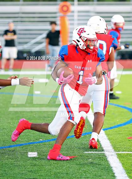 Thumbnail 2 in Lake Braddock @ Gar-Field (Scrimmage) photogallery.