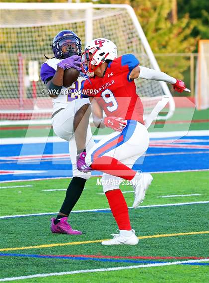 Thumbnail 2 in Lake Braddock @ Gar-Field (Scrimmage) photogallery.