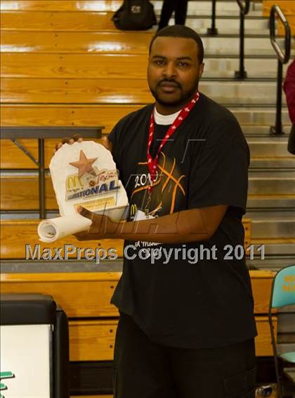 Thumbnail 1 in Pasadena Memorial vs Pearland (McDonald's Texas Invitational) photogallery.