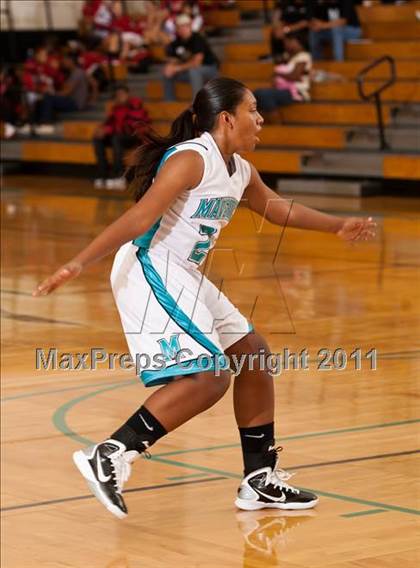 Thumbnail 3 in Pasadena Memorial vs Pearland (McDonald's Texas Invitational) photogallery.