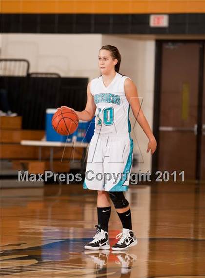 Thumbnail 1 in Pasadena Memorial vs Pearland (McDonald's Texas Invitational) photogallery.