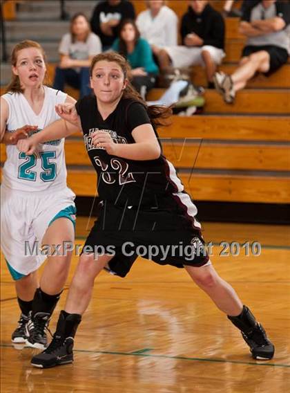 Thumbnail 2 in Pasadena Memorial vs Pearland (McDonald's Texas Invitational) photogallery.
