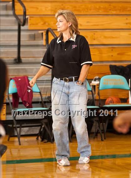 Thumbnail 2 in Pasadena Memorial vs Pearland (McDonald's Texas Invitational) photogallery.