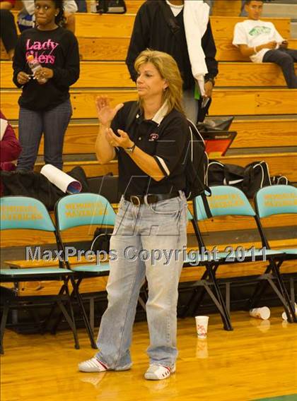 Thumbnail 3 in Pasadena Memorial vs Pearland (McDonald's Texas Invitational) photogallery.