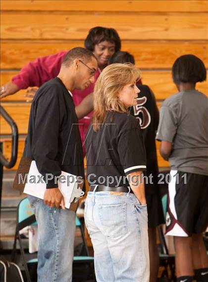 Thumbnail 1 in Pasadena Memorial vs Pearland (McDonald's Texas Invitational) photogallery.