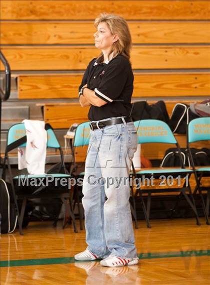 Thumbnail 3 in Pasadena Memorial vs Pearland (McDonald's Texas Invitational) photogallery.