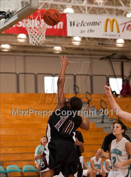 Thumbnail 1 in Pasadena Memorial vs Pearland (McDonald's Texas Invitational) photogallery.