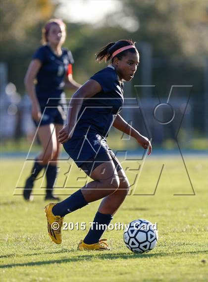 Thumbnail 1 in North Broward Prep @ Archbishop McCarthy photogallery.