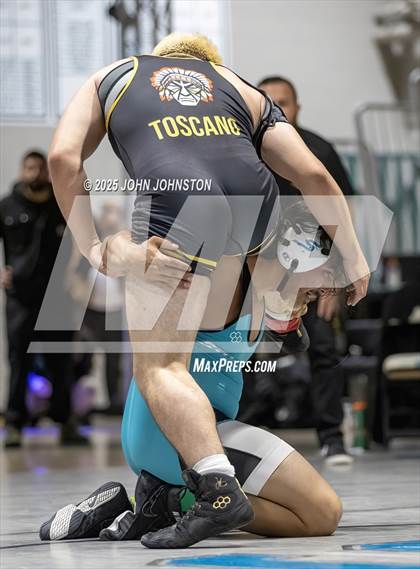 Thumbnail 2 in Sultana vs Santa Fe (CIF SS Division 3 Final) photogallery.