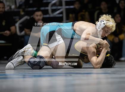 Thumbnail 3 in Sultana vs Santa Fe (CIF SS Division 3 Final) photogallery.