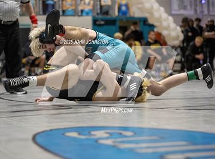 Thumbnail 3 in Sultana vs Santa Fe (CIF SS Division 3 Final) photogallery.