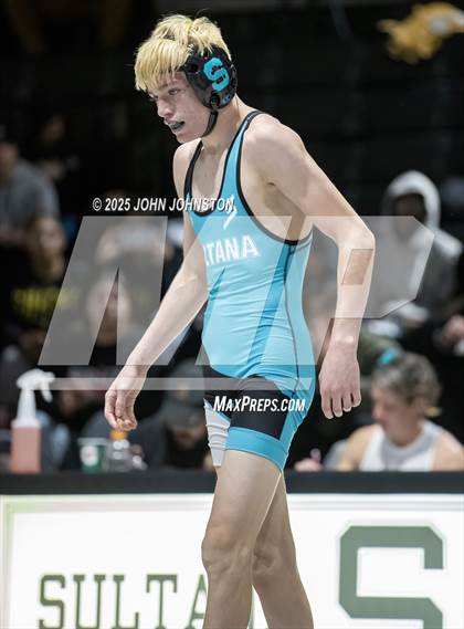 Thumbnail 3 in Sultana vs Santa Fe (CIF SS Division 3 Final) photogallery.