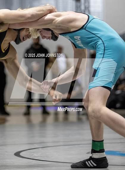 Thumbnail 1 in Sultana vs Santa Fe (CIF SS Division 3 Final) photogallery.