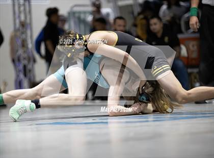 Thumbnail 1 in Sultana vs Santa Fe (CIF SS Division 3 Final) photogallery.