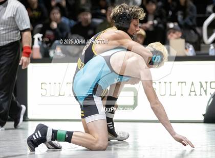Thumbnail 2 in Sultana vs Santa Fe (CIF SS Division 3 Final) photogallery.