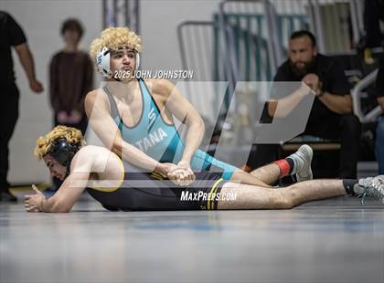 Thumbnail 2 in Sultana vs Santa Fe (CIF SS Division 3 Final) photogallery.