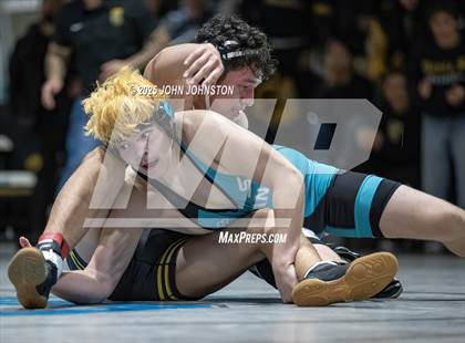 Thumbnail 3 in Sultana vs Santa Fe (CIF SS Division 3 Final) photogallery.