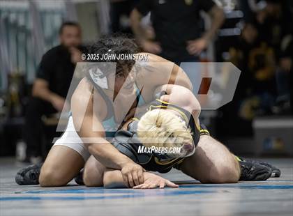 Thumbnail 2 in Sultana vs Santa Fe (CIF SS Division 3 Final) photogallery.