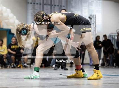 Thumbnail 2 in Sultana vs Santa Fe (CIF SS Division 3 Final) photogallery.