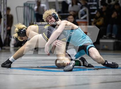 Thumbnail 2 in Sultana vs Santa Fe (CIF SS Division 3 Final) photogallery.