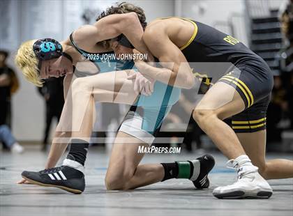 Thumbnail 2 in Sultana vs Santa Fe (CIF SS Division 3 Final) photogallery.