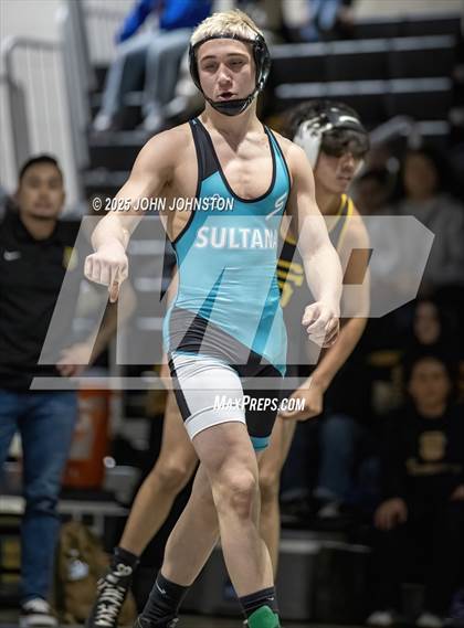 Thumbnail 1 in Sultana vs Santa Fe (CIF SS Division 3 Final) photogallery.