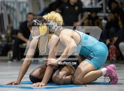 Thumbnail 3 in Sultana vs Santa Fe (CIF SS Division 3 Final) photogallery.