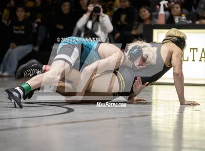 Thumbnail 3 in Sultana vs Santa Fe (CIF SS Division 3 Final) photogallery.