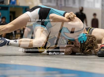 Thumbnail 1 in Sultana vs Santa Fe (CIF SS Division 3 Final) photogallery.