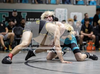 Thumbnail 1 in Sultana vs Santa Fe (CIF SS Division 3 Final) photogallery.