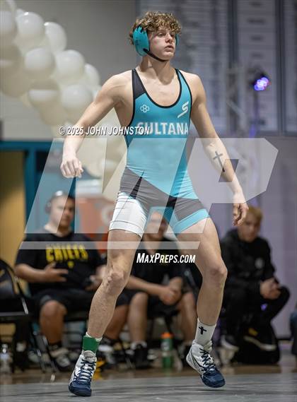 Thumbnail 3 in Sultana vs Santa Fe (CIF SS Division 3 Final) photogallery.