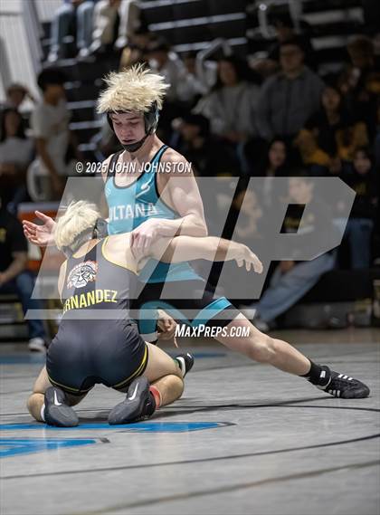 Thumbnail 3 in Sultana vs Santa Fe (CIF SS Division 3 Final) photogallery.