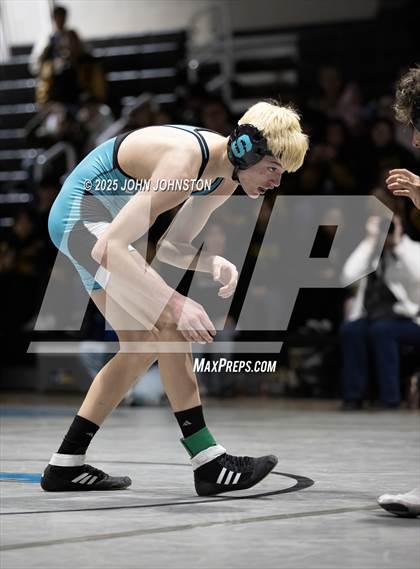 Thumbnail 3 in Sultana vs Santa Fe (CIF SS Division 3 Final) photogallery.