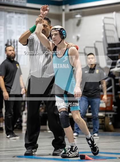 Thumbnail 1 in Sultana vs Santa Fe (CIF SS Division 3 Final) photogallery.