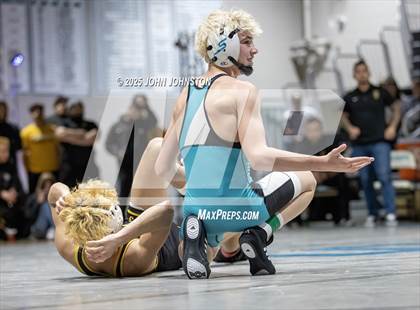 Thumbnail 1 in Sultana vs Santa Fe (CIF SS Division 3 Final) photogallery.