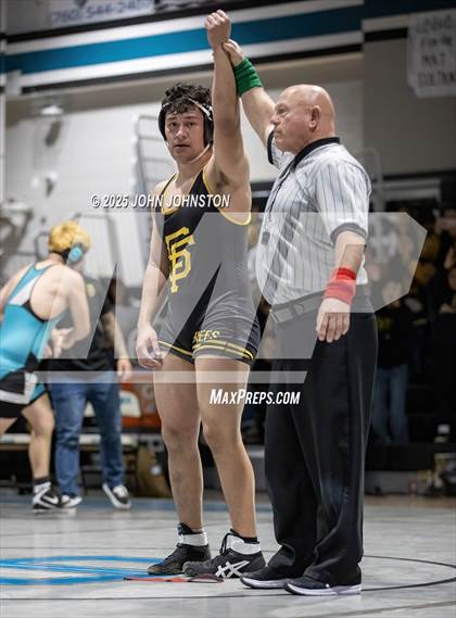 Thumbnail 1 in Sultana vs Santa Fe (CIF SS Division 3 Final) photogallery.