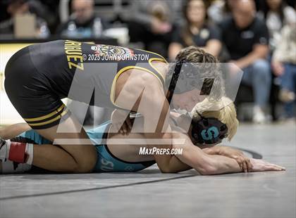 Thumbnail 2 in Sultana vs Santa Fe (CIF SS Division 3 Final) photogallery.