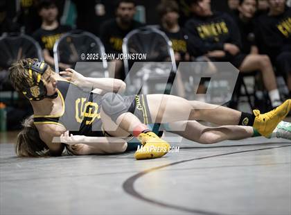 Thumbnail 2 in Sultana vs Santa Fe (CIF SS Division 3 Final) photogallery.