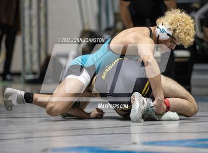 Thumbnail 1 in Sultana vs Santa Fe (CIF SS Division 3 Final) photogallery.